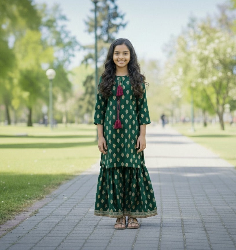 Stylish Girls lawn  2-Piece Suit